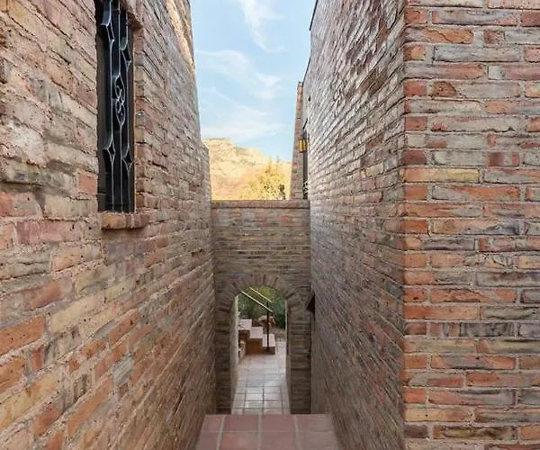 Apartament Private, Modern, Luxury With Unmatched Red Rock Views Private Trail Head - Enjoy On Sauna, Aromatherapy Steam Room, Hot Tub, Pools And Wellness Services