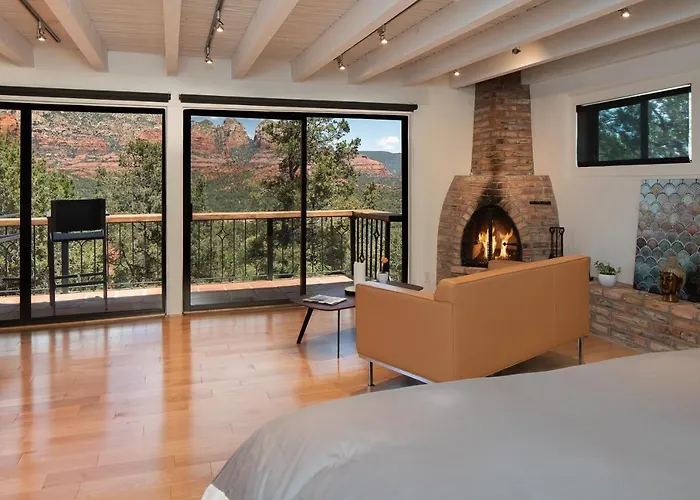 Apartament Private, Modern, Luxury With Unmatched Red Rock Views Private Trail Head - Enjoy On Sauna, Aromatherapy Steam Room, Hot Tub, Pools And Wellness Services *